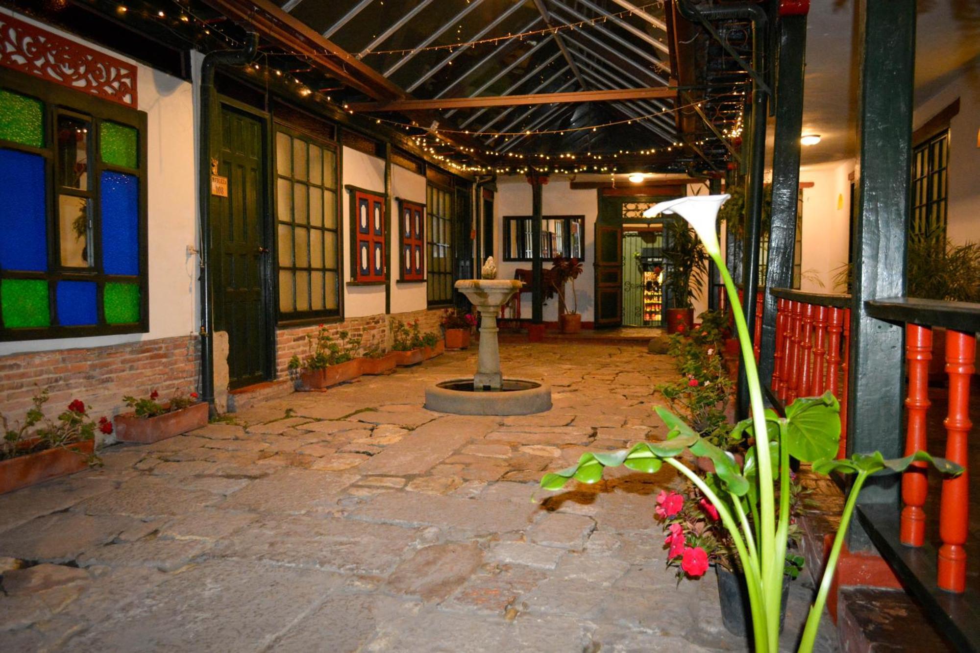 La Posada Del Angel Zipaquirá Екстериор снимка