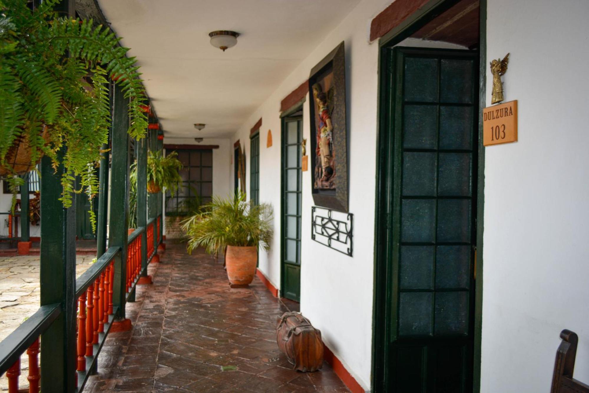 La Posada Del Angel Zipaquirá Екстериор снимка